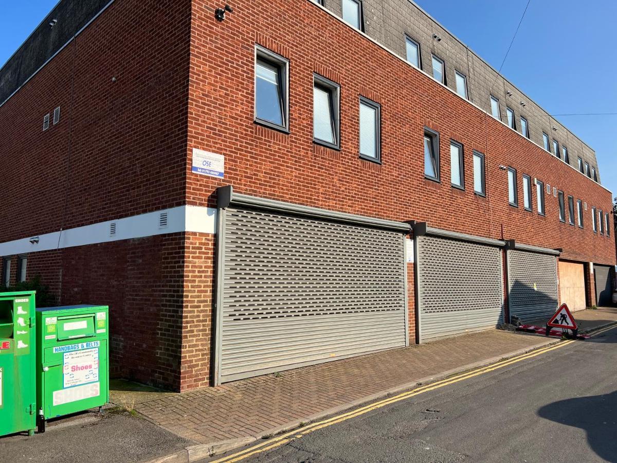 Ferienwohnung Prospect Quarter Swindon Exterior foto